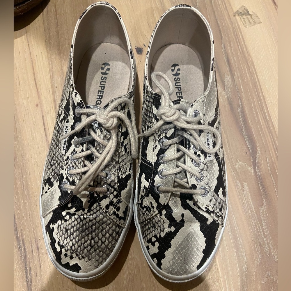 Superga Sneakers